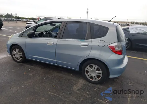 2010 Honda Fit z USA, uszkodzony, nr VIN JHMGE8H27AC037551